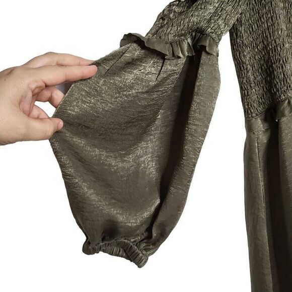 NEW STORIA Olive Green Cold Shoulder Balloon Sleeves Ruffle Mini Dress Medium - Picture 5 of 11